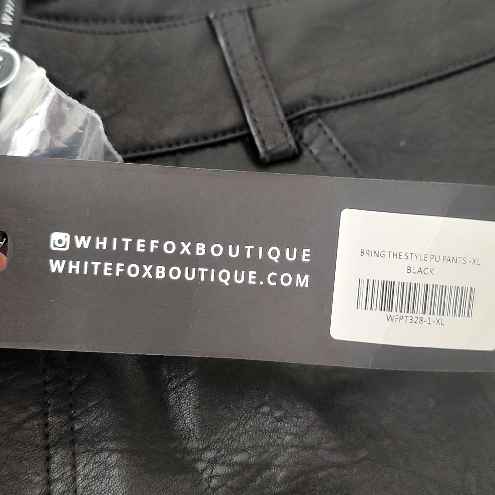 NWT White Fox Boutique "Bring The Style" Wide Leg PU Pants - Size XL Y2k - Picture 10 of 17